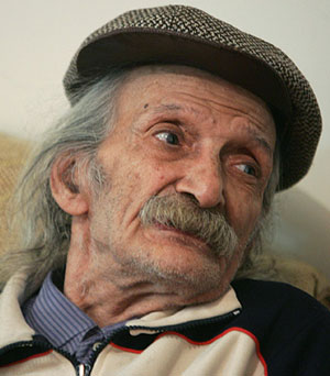 احمد منزوی